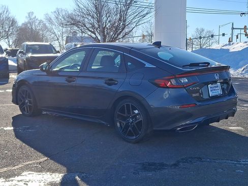 Used 2024 Honda Civic Sport Touring image 4