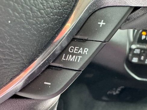Used 2022 RAM 1500 Laramie AWD/4WD image 30