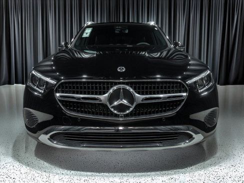 Certified 2026 Mercedes-Benz GLC 300 4MATIC image 2