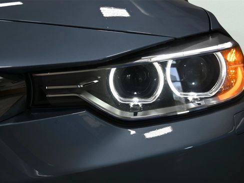 Used 2013 BMW 328i xDrive Sedan AWD/4WD image 31