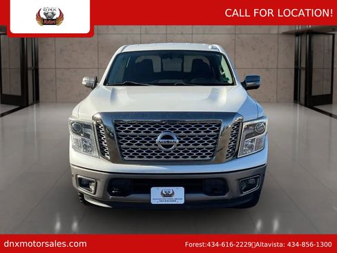 Used 2019 Nissan Titan Platinum Reserve w/ Platinum Utility Package image 8