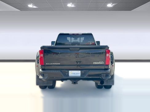 Used 2024 Chevrolet Silverado 3500 High Country w/ High Country Premium Package AWD/4WD image 10