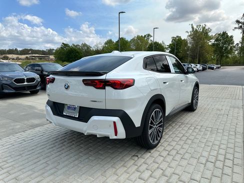 New 2026 BMW X2 xDrive28i w/ Technology Package image 10