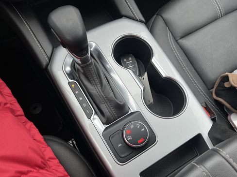 Used 2024 Chevrolet Blazer LT w/ Midnight/Sport Edition image 16