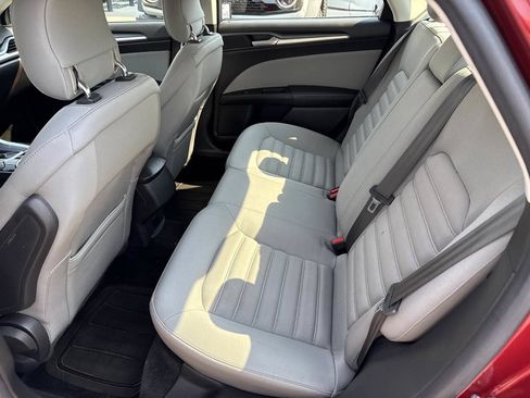 Used 2013 Ford Fusion S FWD image 12