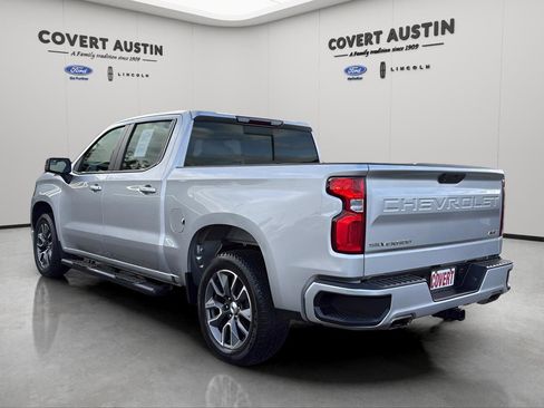 Used 2021 Chevrolet Silverado 1500 RST w/ Convenience Package II image 3