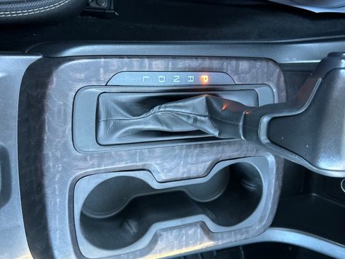 Used 2021 GMC Canyon Denali image 15