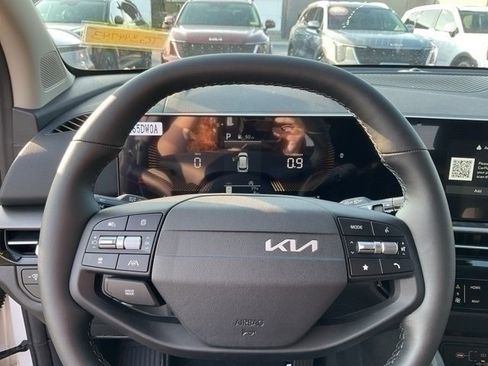 New 2026 Kia Sportage LX w/ LX Convenience Package image 7