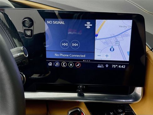 Used 2020 Chevrolet Corvette Stingray Premium Cpe w/ 3LT Preferred Equipment Group RWD image 6