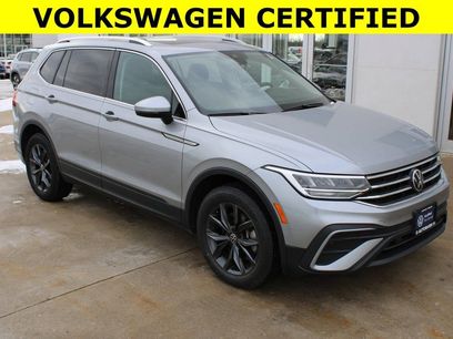 Certified 2022 Volkswagen Tiguan SE w/ Panoramic Sunroof Package