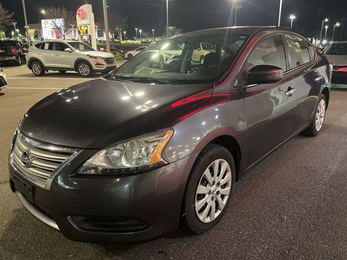 Used 2014 Nissan Sentra S image 2
