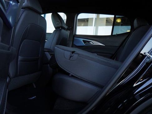 New 2025 Chevrolet Equinox EV LT FWD image 27