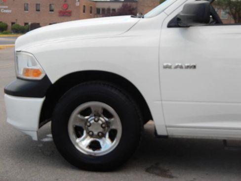 Used 2009 Dodge Ram 1500 Truck ST image 12