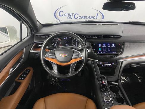 Certified 2020 Cadillac XT5 Premium Luxury w/ LPO, Floor Liner Package image 15