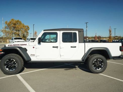 New 2026 Jeep Gladiator Rubicon image 4