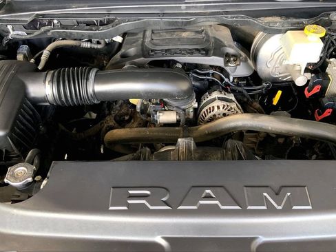 Used 2021 RAM 1500 Laramie AWD/4WD image 9