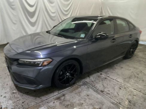 Used 2024 Honda Civic Sport image 4