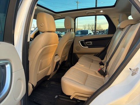 Used 2018 Land Rover Discovery Sport HSE image 51