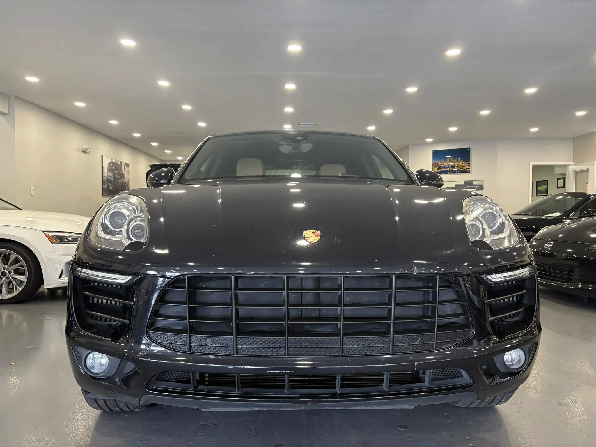 Used 2018 Porsche Macan S AWD/4WD image 2