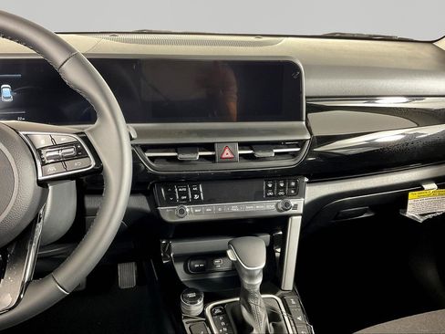 New 2026 Kia Seltos S image 11