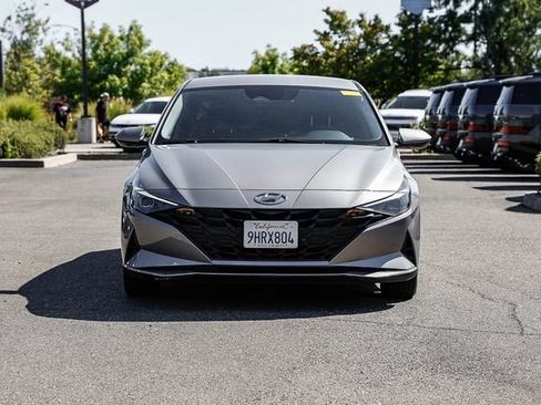 Certified 2021 Hyundai Elantra SE FWD image 7