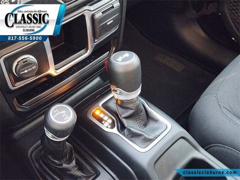 Used 2021 Jeep Wrangler Sport image 20