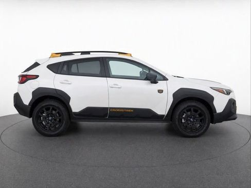 Certified 2025 Subaru Crosstrek 2.5i Wilderness AWD/4WD image 8