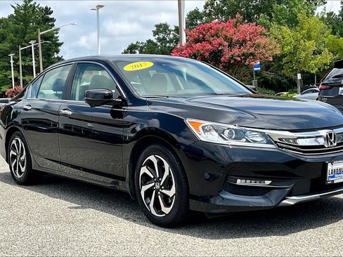 Used 2017 Honda Accord EX-L image 11