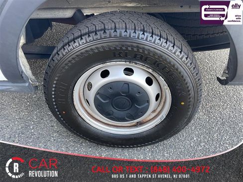 Used 2019 Ford Transit 250 130 Low Roof RWD image 35