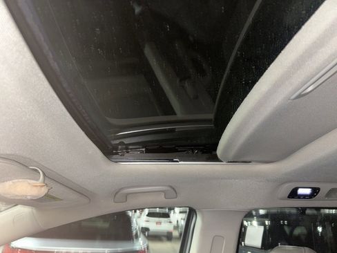 Used 2015 Honda Odyssey EX-L image 8