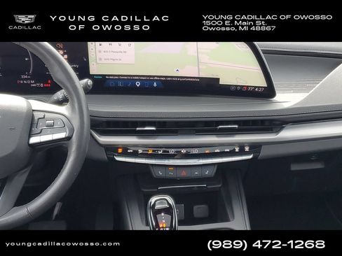 Used 2024 Cadillac XT4 Premium Luxury w/ Cold Weather Package AWD/4WD image 26