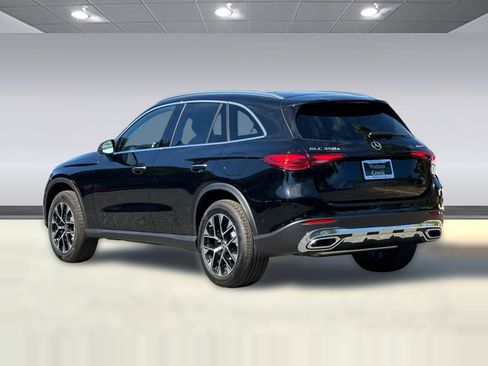 New 2026 Mercedes-Benz GLC 350e 4MATIC image 3
