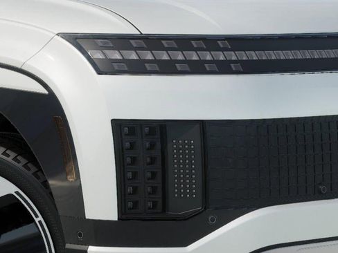 New 2026 Hyundai Ioniq 9 Limited image 9