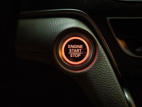 Used 2020 Honda Accord LX image 17