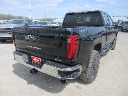 New 2026 GMC Sierra 2500 SLT w/ SLT Premium Package AWD/4WD image 5