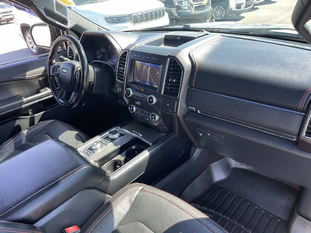 Used 2020 Ford Expedition Limited w/ Equipment Group 303A AWD/4WD image 28