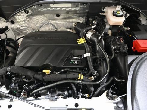 Used 2023 Chevrolet TrailBlazer LS image 31