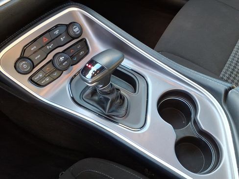 Used 2022 Dodge Challenger R/T w/ Blacktop Package image 28