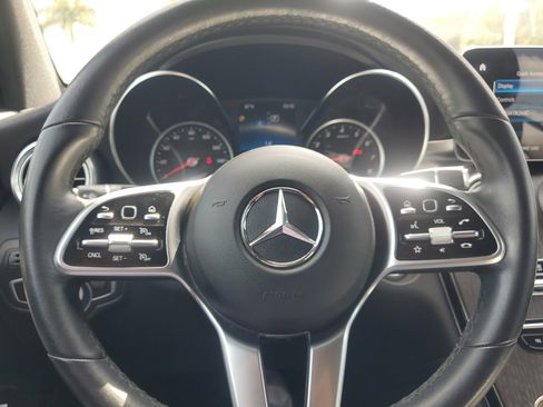 Used 2022 Mercedes-Benz GLC 300 image 24