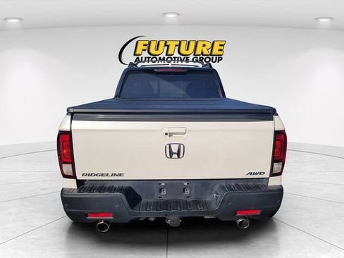 Used 2023 Honda Ridgeline Black Edition image 4