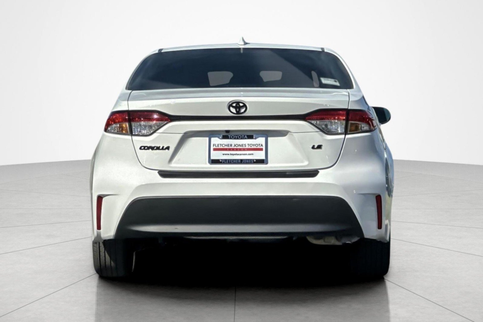 Certified 2024 Toyota Corolla LE FWD image 4
