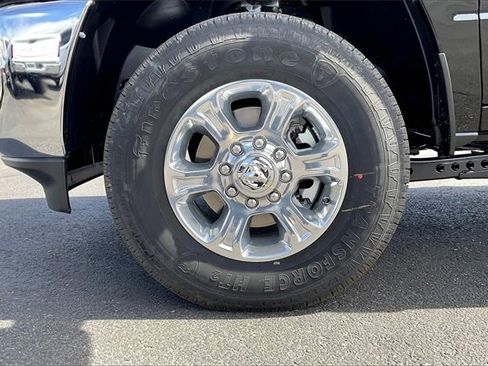 New 2025 RAM 2500 Big Horn image 12