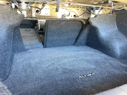 Used 2016 Nissan Altima 2.5 S w/ Power Driver Seat Package FWD image 15