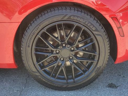 Used 2017 Chevrolet Camaro LT RWD image 25
