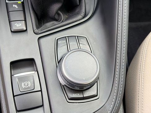 Used 2017 BMW X1 xDrive28i AWD/4WD image 27