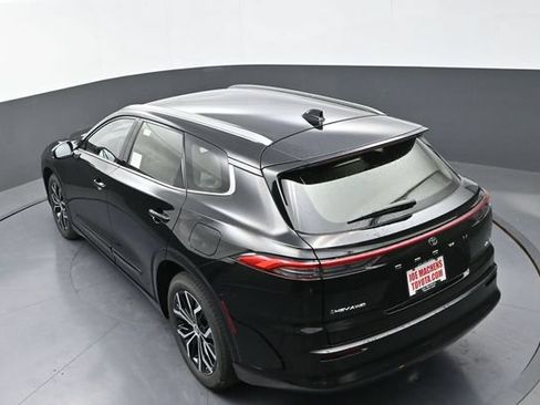 Certified 2025 Toyota Crown Signia AWD/4WD image 26