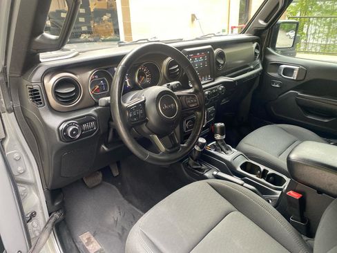 Used 2020 Jeep Wrangler Unlimited Sport S w/ Sun And Sound Package AWD/4WD image 23