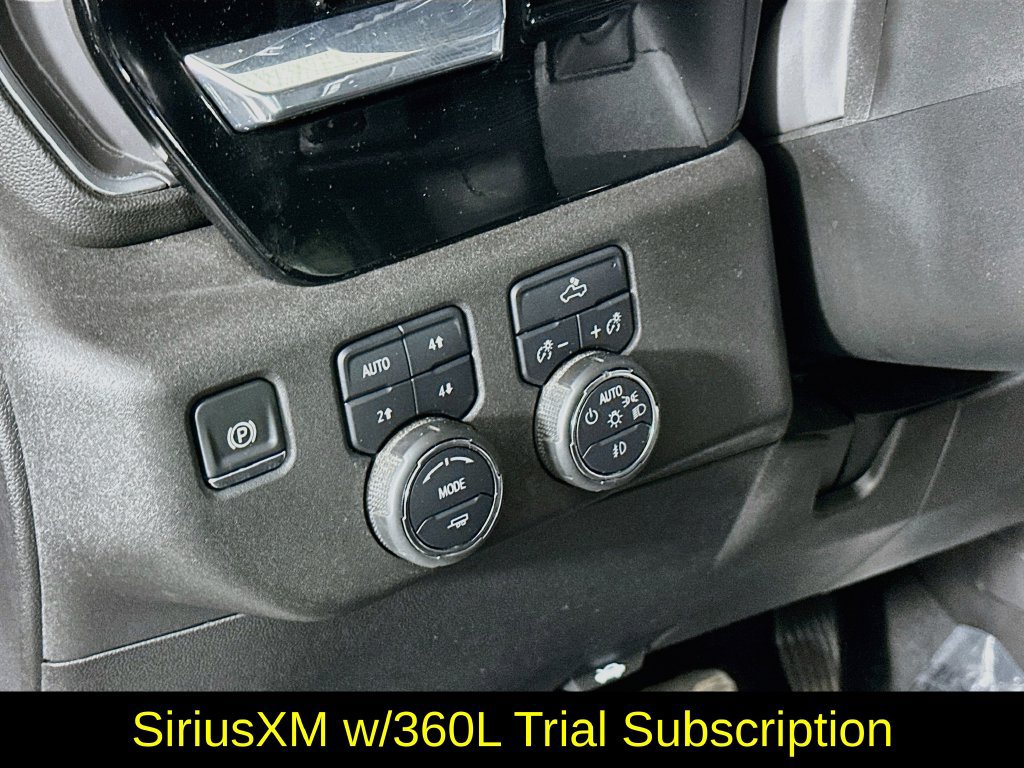 Used 2025 Chevrolet Silverado 1500 RST w/ Z71 Off-Road Package AWD/4WD image 15