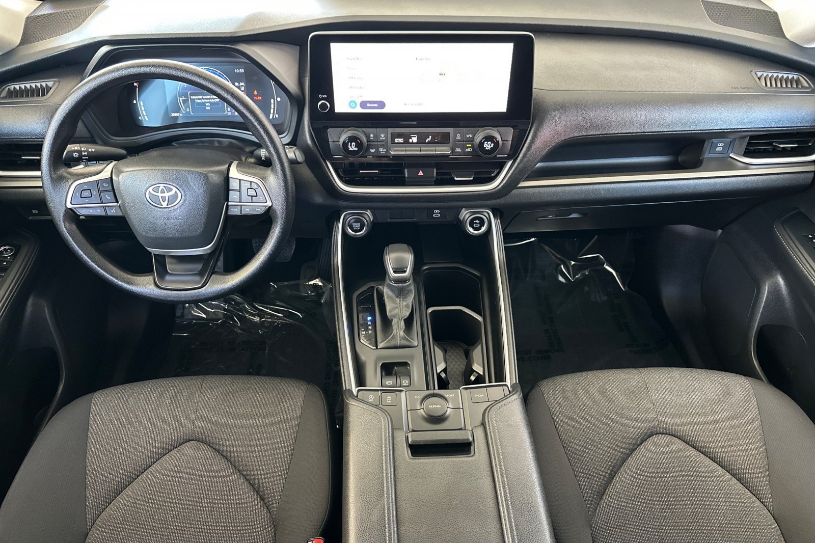Certified 2025 Toyota Grand Highlander FWD image 15