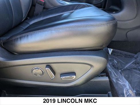 Used 2019 Lincoln MKC Select w/ Select Plus Package image 27